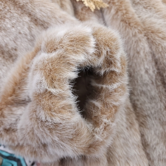 New Roaman's Soft Faux Fur Coat Sz M - Picture 9 of 14